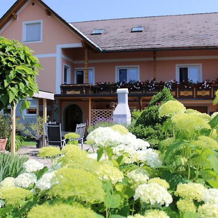 Ferienwohnung Und Gaestezimmer Gaspar Halbenrain Екстер'єр фото